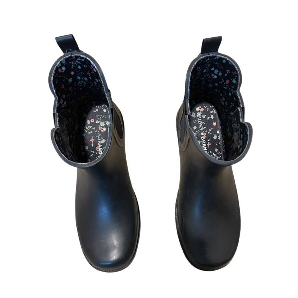 Lucky Brand Black Ankle Boots with Floral Interior - Picture 4 of 6